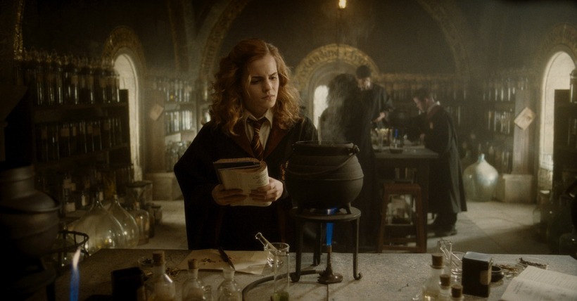 Hermione_during_Potion_class